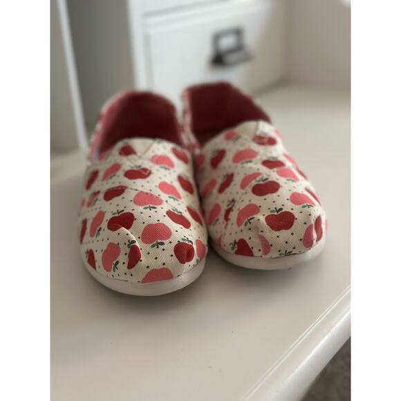 Tom’s Women’s Size 7 Apple - Picture 3 of 5